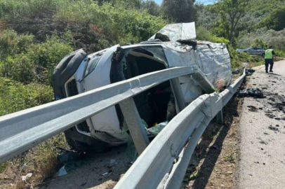 Kamyonet hızlı girdiği virajı alamayınca yan yattı