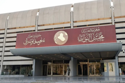 Irak Parlamentosu 3 yıllık bütçeyi onayladı
