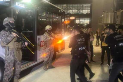 Bakan Yerlikaya duyurdu! Kırmızı bültenle aranan 2 şahıs yakalandı