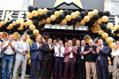 Bursa'da Yusuf Çelik'ten 3. Şubeye görkemli açılış