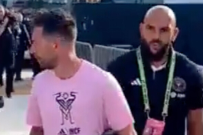 Lionel Messi'nin koruması, yıldız oyuncuyu adım adım takipte