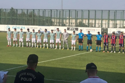 Bursaspor ve Karacabey Belediyespor'un ilk 11'i belli oldu