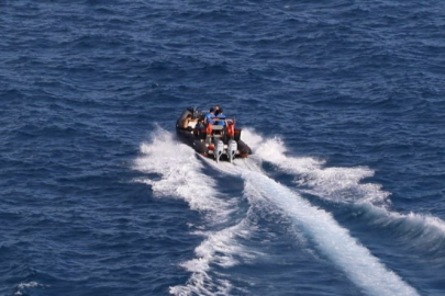 Tekneyle gezerken hayatlarının şokunu yaşadılar! Genç kadın ölü bulundu...