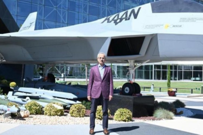 Bakan Uraloğlu TUSAŞ'ı ziyaret ederek incelemelerde bulundu