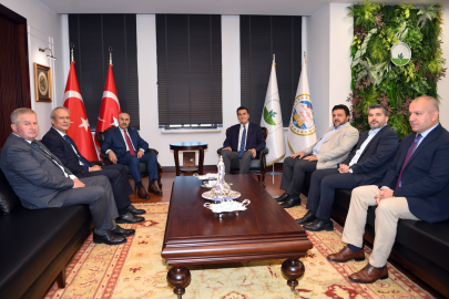 Vali Demirtaş, Osmangazi Meydanı’nı inceledi