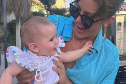 Selin Ciğerci anne olmanın tadını çıkarıyor