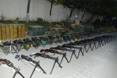 Karabağ'da son 3 günde el konulan silah ve mühimmatlar