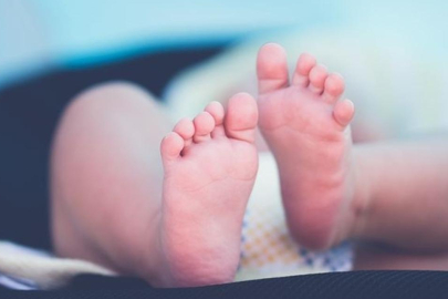 20 günlük bebeğini döverek öldürmüştü! Mahkemede akılalmaz savunma: 'Zarar vermek isteseydim...'