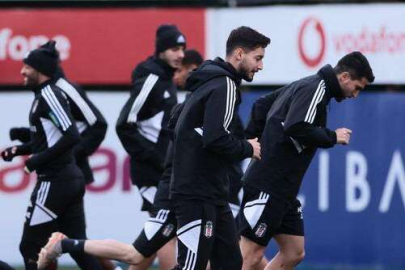 Beşiktaş'ın Adana Demirspor maçı kamp kadrosu belli oldu