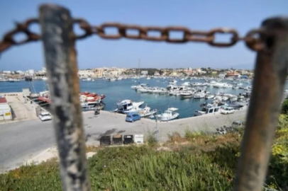 Feribotta yangın: 83'ü mülteci 177 kişi tahliye edildi