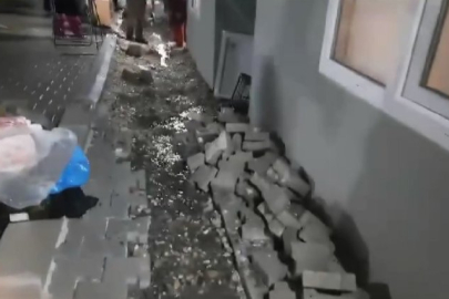 Hatay’da konteynerleri su bastı...