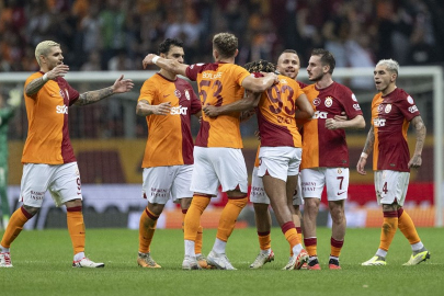 Manchester United - Galatasaray maçının ilk 11'leri