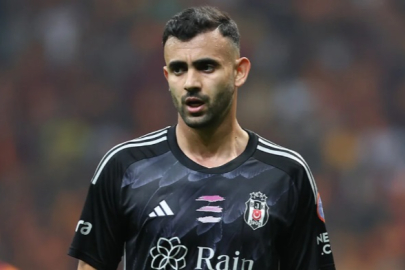 Beşiktaş'ta sakatlık! Rachid Ghezzal ikinci yarıya çıkmadı