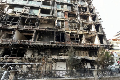 Özlüce'deki 10 katlı iş merkezi yangınında detaylar ortaya çıkıyor