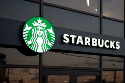 Yüzlerce Starbucks çalışanı greve gitti