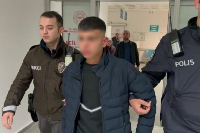 Abisini canı sıkıldığı için bıçaklamış!