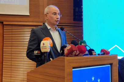 Efkan Ala Bursa'da muhtarlarla bir araya geldi