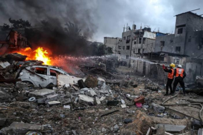 İsrail 45. günde de Gazze'yi aralıksız vurdu