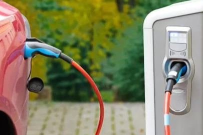 Türkiye'nin şarj ağı büyüyor: İstasyon sayısı 10 bini geçti