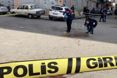 Uşak'ta iki esnaf arasında bıçaklı kavga!