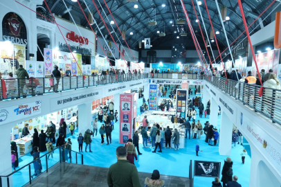 İnegöl’de Kitap Günleri Coşkusu Sürüyor