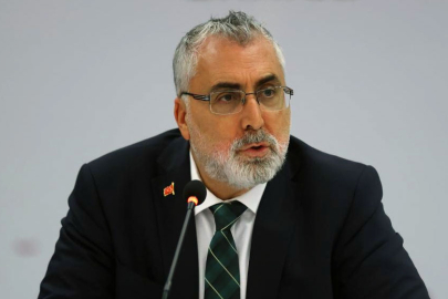 Bakan Işıkhan'dan asgari ücret ve ikramiye açıklaması