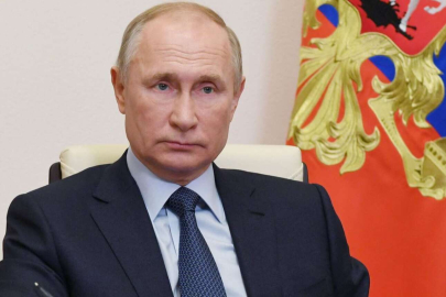 Rusya Devlet Başkanı Putin'den ailelere: 7-8 çocuk yapın