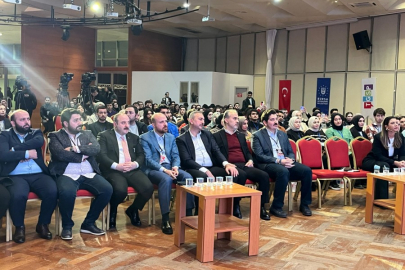 Bursa'da Genç Türkiye Forumu düzenleniyor