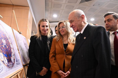 Devlet Bahçeli 'Yeni Yüzyılın Kara Kalem Sergisi'ni ziyaret etti