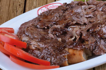 Bursa'nın İskender kebabı dünyanın en iyi 100 yemeği listesine girdi!