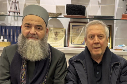 Cübbeli Ahmet Hoca'dan Aziz Yıldırım'a ziyaret