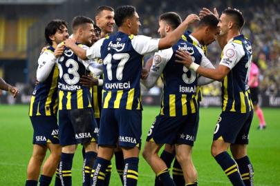 Fenerbahçe - Spartak Trnava maçının ilk 11'leri