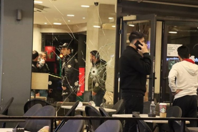 Starbucks'a pompalı tüfekle saldırı!