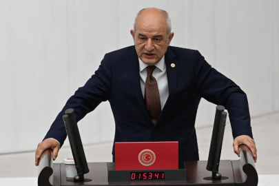 CHP'li Vekil Ali Fazıl Kasap Saadet Partisi'ne geçti