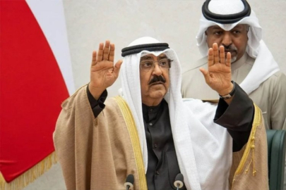 Kuveyt'in yeni Emiri Şeyh Meşal yemin etti!