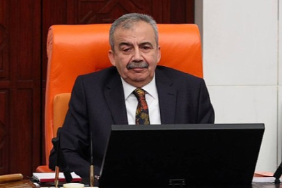 Birleşimi yönetirken rahatsızlandı! Sırrı Süreyya Önder hastaneye kaldırıldı