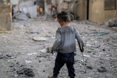 Gazze'de 5 yaş altı yüz binlerce çocuk açlık nedeniyle ölümle karşı karşıya