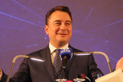 Adem Metan'ın konuğu Ali Babacan: Ülkeyi kavgasız yöneteceğimize vatandaşı inandıramadık