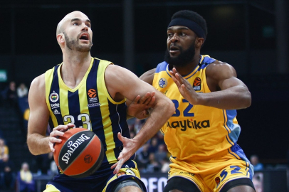 Fenerbahçe, Maccabi Tel Aviv'i farklı yendi
