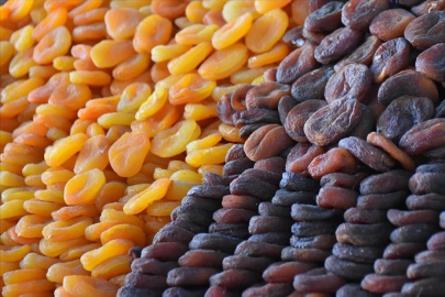 Türkiye'den 2023'te 408 milyon dolarlık kuru kayısı ihracatı gerçekleştirildi