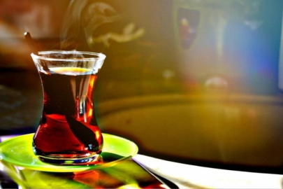 Aileler misafirlere nasıl çay ikram edecek? Çay fiyatlarına dev zam!