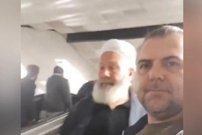 Yürüyen merdivende genç kıza sözlü tacizde bulunan şahsa büyük tepki!