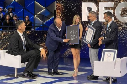 'Dünyanın en uzun boylu adamı' Sultan Kösen, 15'inci yılda da rekoru kimseye kaptırmadı