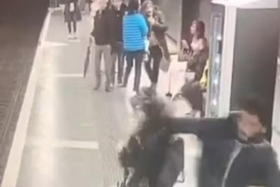 Metroda yürüdüğü sırada önüne gelen 10 kadına saldırdı