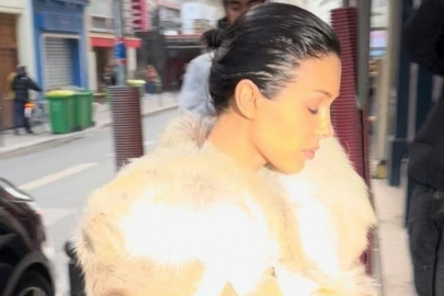 Kanye West'in eşi Censori Paris sokaklarında iç çamaşırı giymeden gezdi!