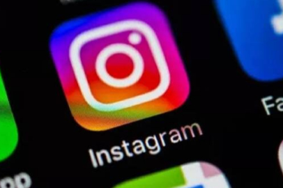 Instagram çöktü mü? Instagram sorun mu var? Instagram neden açılmıyor? Facebook çöktü mü? Facebook neden açılmıyor?
