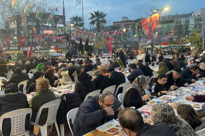 Erkan Aydın Demirtaş'ı salladı! 2 bin kişilik iftar yemeği