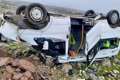 Kahramanmaraş'ta öğrenci servisi devrildi: 15 yaralı