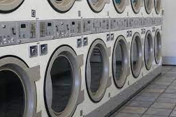 Yurt çamaşırhanesinde cinsel ilişkiye girdiler!