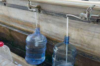 Bursa'da bir köyde şeker hastalığına iyi gelen su fışkırıyor